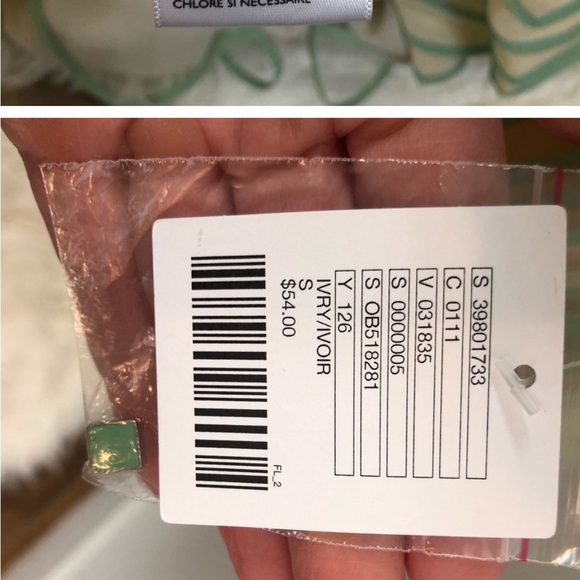 BRAND NEW Urban Outfitters Flowy Open Back Top - Picture 6 of 7